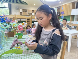 童心表爱意 情暖母亲节